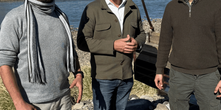 Vadillo denunció que en Malargüe hay familias que cruzan el río “colgadas de una canasta” para ir a la escuela