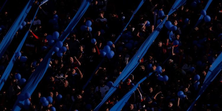 Video: el repudio de los hinchas de San Lorenzo por la crisis institucional