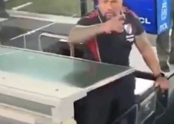 Viral: la reacción de la Roca de River con un grupo de hinchas tras el 1-2 vs. Riestra