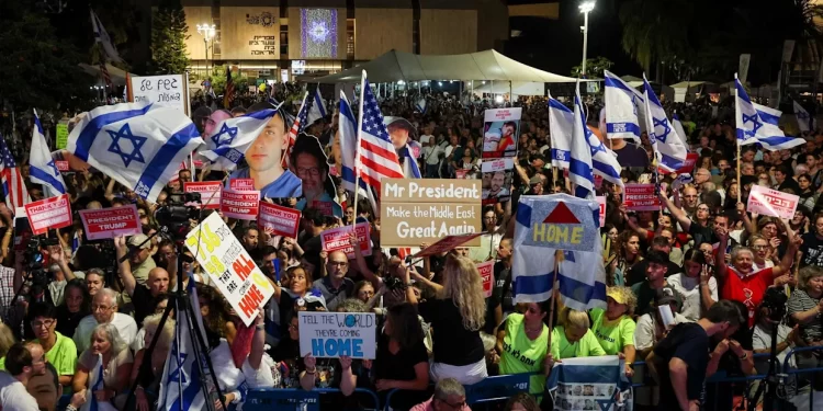 Liberación de rehenes arrancaría en la madrugada del lunes desde tres puntos de Gaza