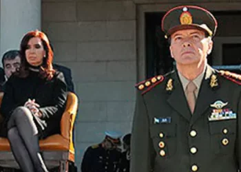 Crimen de Nisman: fiscal cita a 300 agentes de inteligencia antes de indagar a Milani, quien intentó direccionar los testimonios