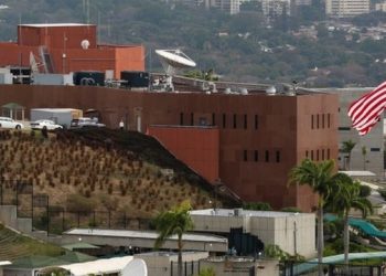 Curioso: Venezuela alertó a Estados Unidos sobre un plan de ataque contra su embajada en Caracas