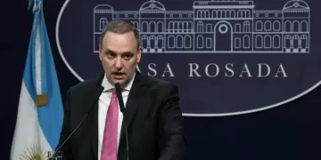 Adorni afirma que el Gobierno buscará reformas con apoyo de gobernadores y Congreso