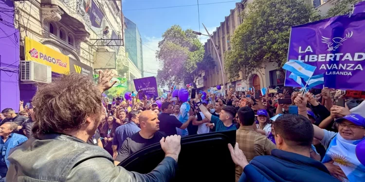 Javier Milei aludió a Cristina Kirchner y desató el grito de “tobillera” en Santiago del Estero