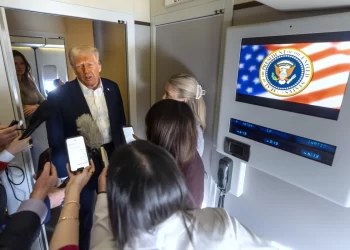 Trump descarta bombardeos en Venezuela y enfría versiones de ataques inminentes