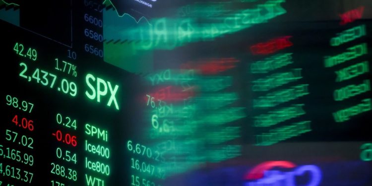 Fuerte caída de bonos y acciones argentinas tras la reunión entre Milei y Trump y las declaraciones de éste