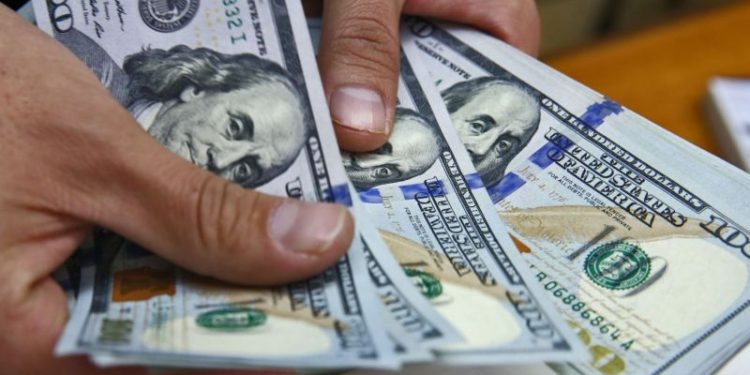 Dólar blue hoy: a cuánto cotiza este sábado 4 de octubre con el MEP y el CCL