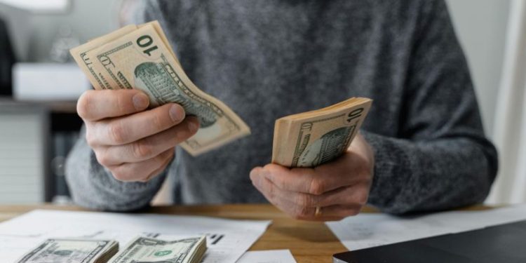 Dólar oficial: cómo cerró su cotización HOY jueves 16 de octubre