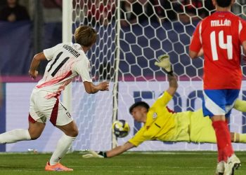 Duro golpe para la Rojita: Chile cayó ante Japón en su Mundial