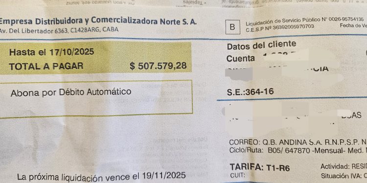 Aumentos insostenibles golpean a jubilados: Una de esas facturas de luz supera los 500.000 pesos en el conurbano bonaerense