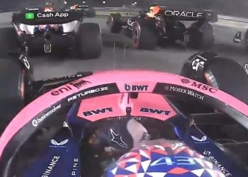 La gran largada de Colapinto: pasó a tres autos y fue el piloto que más posiciones ganó