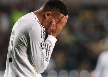 La sorpresiva autocrítica de Mbappé después del hat-trick: “Tengo que meter cinco goles”