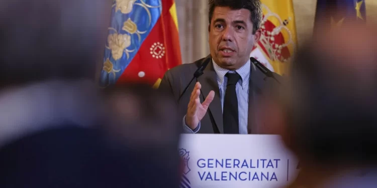 Mazón recalca que no dio «ninguna orden» a Pradas el día de la dana y defiende su comida en plena crisis