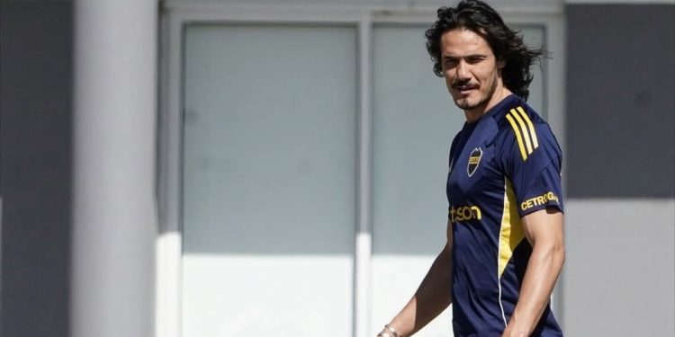 Otra vez afuera: qué dice el parte médico de Boca sobre Cavani