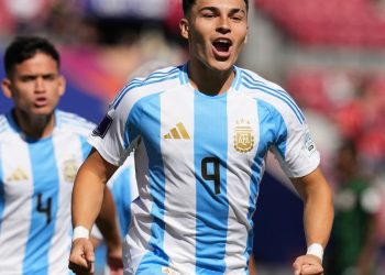 Partidos de hoy, domingo 19 de octubre: horario y por dónde ver fútbol en vivo