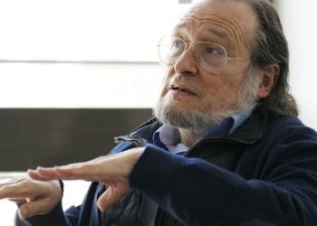 Santiago Niño Becerra, economista: “Firmaría para que la economía de España estuviese ahora como está la de Francia”