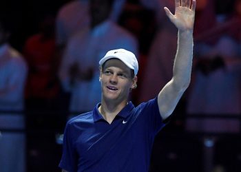 Six Kings Slam: Sinner y Fritz ganaron en la exhibición millonaria y jugarán en semi con Djokovic y Alcaraz