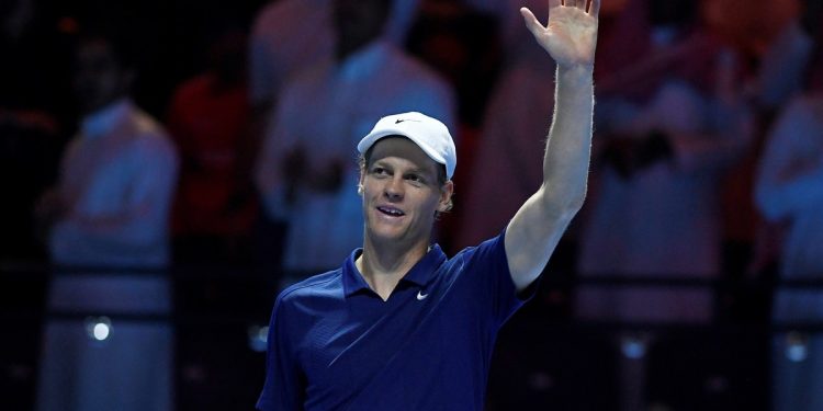 Six Kings Slam: Sinner y Fritz ganaron en la exhibición millonaria y jugarán en semi con Djokovic y Alcaraz