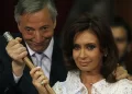 El juicio de los Cuadernos expone el mecanismo de recaudación que dejó en evidencia a Néstor y Cristina Kirchner. Órdenes directas y valijas.