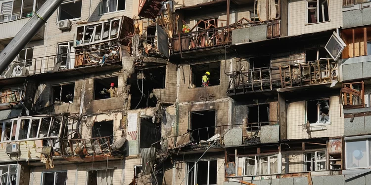 Rusia lanza misiles balísticos y 135 drones contra población civil ucraniana en una nueva noche de terror