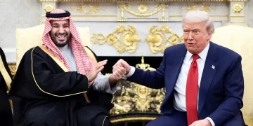 Trump eleva a Arabia Saudí al estatus de aliado clave y firma un pacto militar integral