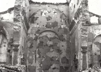 El incendio que redujo a cenizas la Iglesia de los Santos Juanes en 1936 tras el estallido de la Guerra Civil