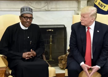 Trump amenaza con acción militar en Nigeria por presunta persecución a cristianos