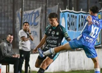Argentino de Merlo goleó a Excursionistas y se clasificó a las semifinales del Reducido