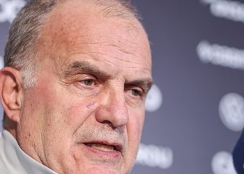 Bielsa confirmó que no se va: “Con la misma fuerza”