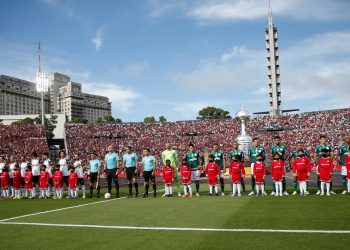 Buena noticia para los hinchas argentinos: Alejandro Domínguez blanqueó cuál será la sede de la final de la Libertadores 2026