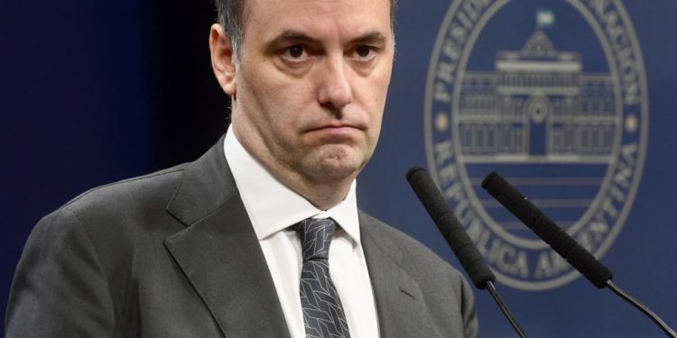 Adorni confirmó sesiones extraordinarias para tratar el Presupuesto 2026 y respondió a las críticas de Macri