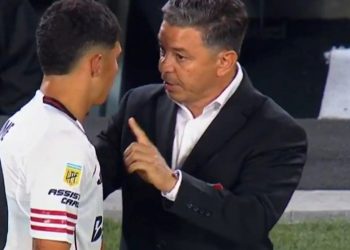 Gallardo, a lo Bielsa: hizo entrar a Jaime y lo sacó 46 minutos después