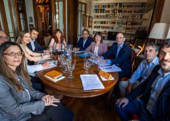 Imponen un máximo de 3 personas para las visitas a la ex presidenta Cristina Kirchner