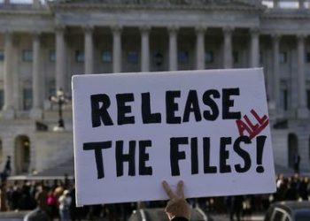 Larry Summers dimite del Consejo Asesor Internacional del Santander por el caso Epstein