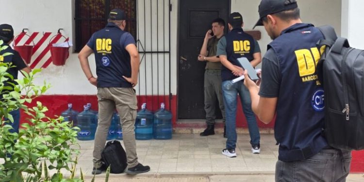 Corrupción: Allanamiento a escuadrón de gendarmería y domicilio del comandante por narcotráfico muestran la frontera norte