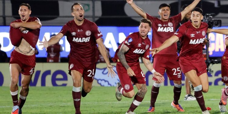 Partidos de hoy, miércoles 26 de noviembre: horario y por dónde ver fútbol en vivo