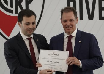 Stefano Di Carlo asumió oficialmente como presidente de River