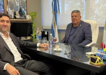 Allanamiento en Sur Finanzas por escándalo que involucra a “Chiqui” Tapia. Cobran fuerza las acusaciones de Tevez. Los presuntos testaferros