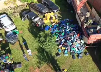 Impecable operación: Incautación de 88 toneladas de droga en descarado tránsito con 19 vehiculos de custodia