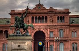 Preocupación en La Rosada: Ruptura política en Bahía Blanca genera tensión entre el PRO y LLA y amenaza la agenda legislativa nacional