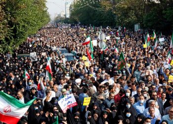 Crecen las protestas contra el régimen iraní mientras Trump respalda a los manifestantes y se agrava la crisis económica