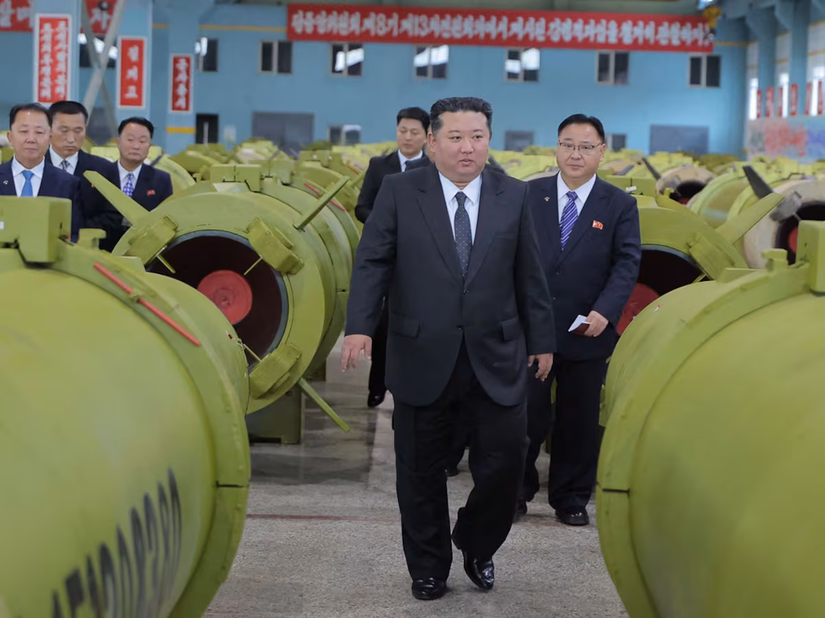 Kim Jong-un acelera la producción de misiles y consolida una estrategia militar integrada con Rusia