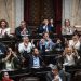 Escándalo en Diputados por juramento exprés de auditores de la AGN y denuncia de pacto entre libertarios y kirchneristas