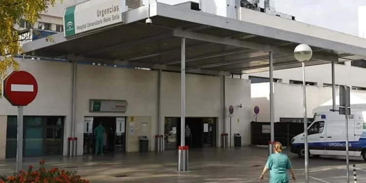 Huelga médica nacional fuerza negociación y evidencia la fractura en el sistema sanitario español