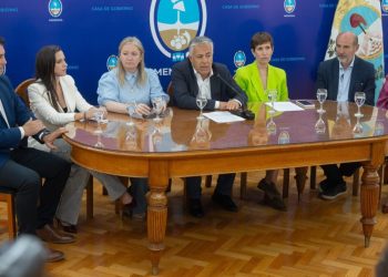 Minería en Mendoza: Cornejo profesionaliza el control para responder al desafío ambiental y social