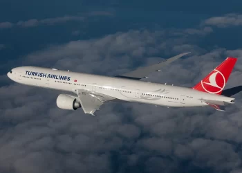 Amenaza de bomba: un avión de Turkish Airlines aterrizó de emergencia en Barcelona y se descartó riesgo explosivo