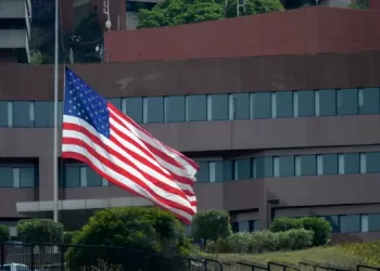 Estados Unidos y Venezuela aceleran gestiones para la reapertura de sus embajadas tras años de ruptura diplomática