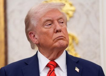 Trump ordenó reabrir el espacio aéreo comercial de Venezuela y prevé mayor presencia de empresas petroleras estadounidenses