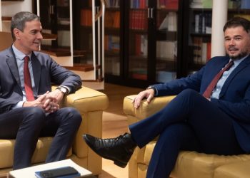 Junts condiciona la quita de la deuda catalana y presiona a ERC para endurecer la negociación con un debilitado Sánchez