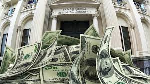 El Banco Central encadena diez compras de reservas y ya acumula casi US$700 millones en el mercado cambiario